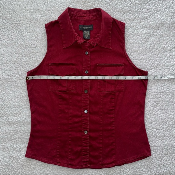 Banana Republic dark red button up sleeveless collared fitted stretch top M - Picture 4 of 6